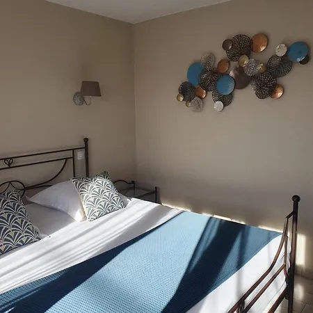 Otel Des Quintrands - De Charme 2*