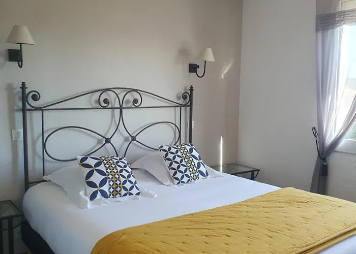 Hotel Des Quintrands - De Charme 3*