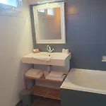 Le Mas Des Quintrands Manosque - Motel De Charme Hotel