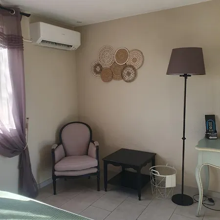 Le Mas Des Quintrands Manosque - Motel De Charme Hotel Manosque
