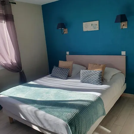 Le Mas Des Quintrands Manosque - Motel De Charme Hotel