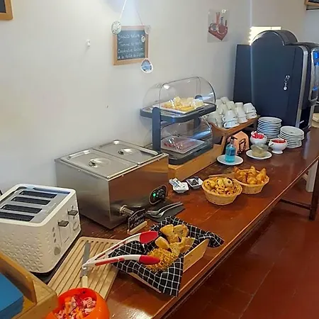 Le Mas Des Quintrands Manosque - Motel De Charme 3*